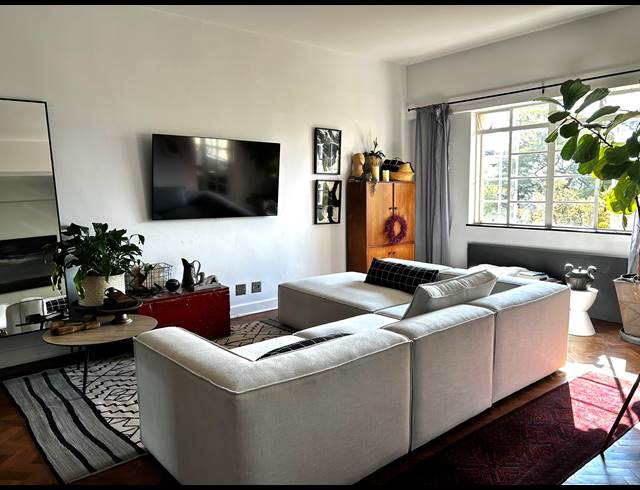 2 BEDROOM APARTMENT FOR SALE IN HOUGHTON ESTATE